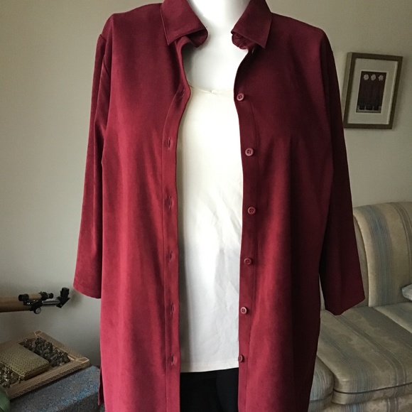 Women's Burgundy Jacket - Picture 4 of 11